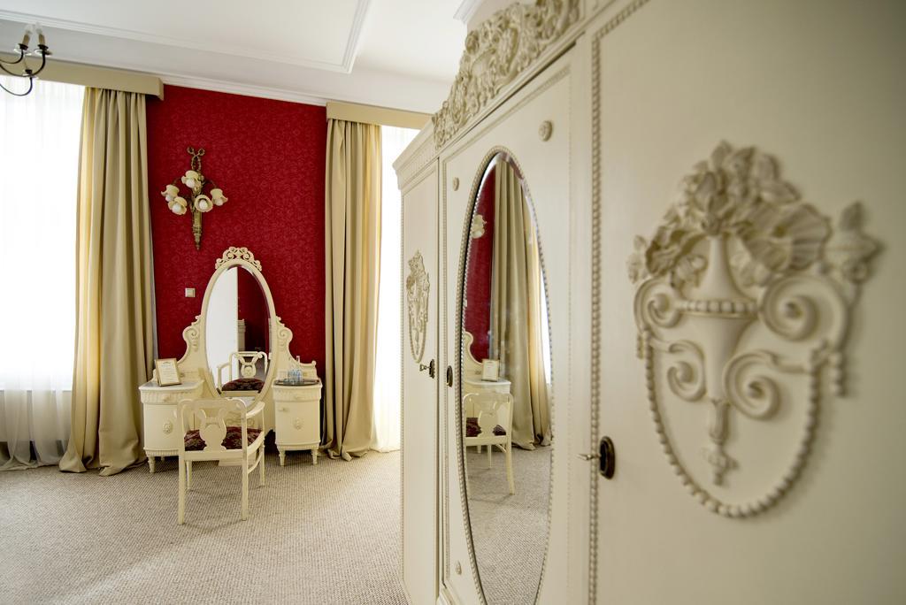 Palac Piorunow & Spa Kwiatkowice Εξωτερικό φωτογραφία